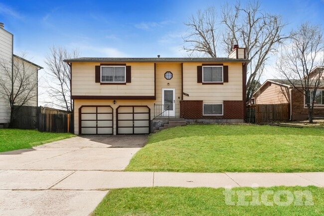 property at 1046 Nolte Dr W