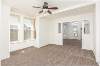 810 Sahwatch St in Colorado Springs, CO - Building Photo - Building Photo