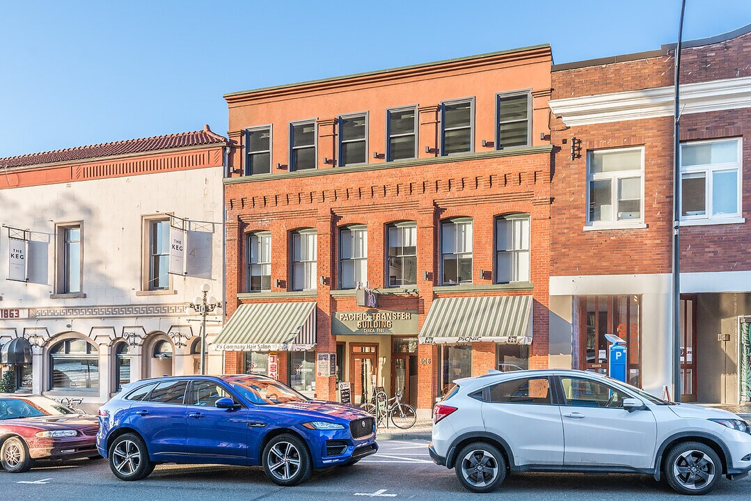 506 Fort St in Victoria, BC - Building Photo