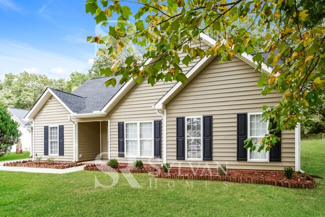 2010 Forget Me not Ln in Wingate, NC - Building Photo - Building Photo