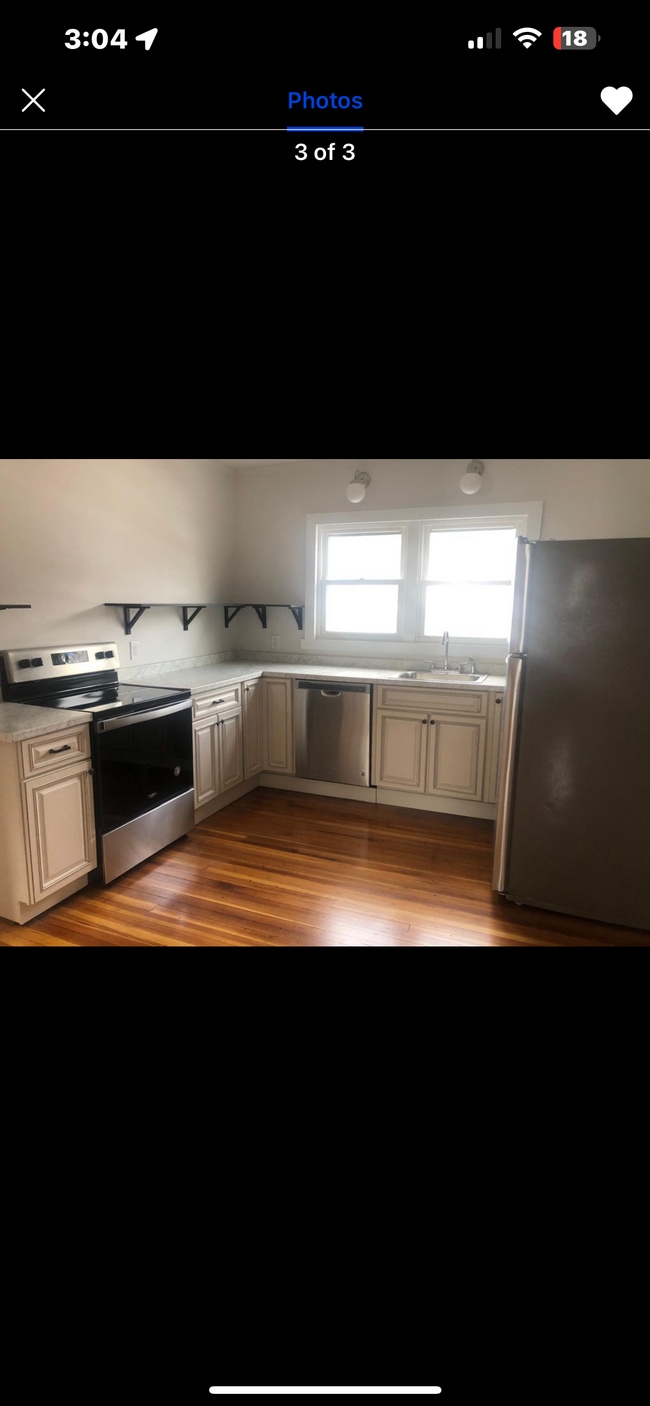 36 W Glenwood Dr, Unit 2