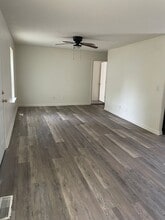 93 Nunnally Ave in Anniston, AL - Building Photo - Building Photo