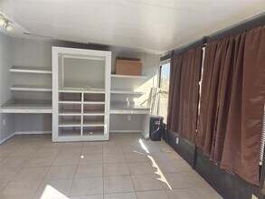 197 Boundary Blvd in Rotonda West, FL - Building Photo - Building Photo