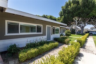 1700 Clay St in Newport Beach, CA - Building Photo - Building Photo