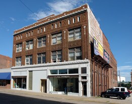 1317-1321 5th Ave in Moline, IL - Building Photo