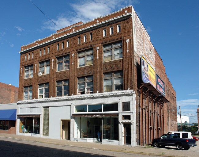 1317-1321 5th Ave