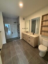 165 N Morgan St, Unit 1911 in Chicago, IL - Building Photo - Building Photo