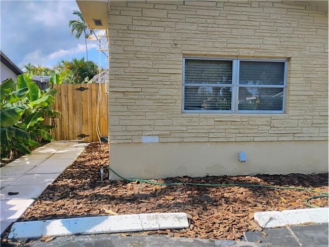 property at 4121 Thomas St