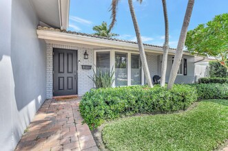 995 SW 13th Dr in Boca Raton, FL - Building Photo - Building Photo