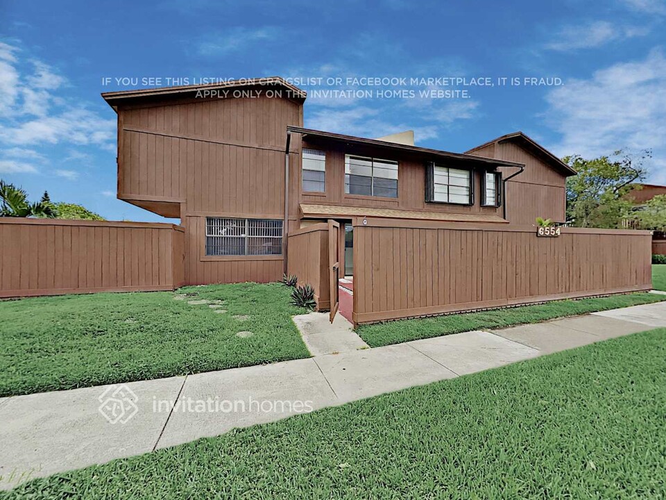 6554 SW 114th Pl in Miami, FL - Building Photo