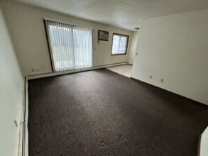 Rosebrook Apartments in St. Cloud, MN - Foto de edificio - Building Photo