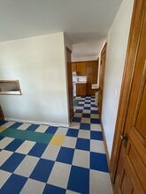 110 Woodward St, Unit Lower Level in Ypsilanti, MI - Foto de edificio - Building Photo