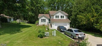 6078 Croix Dr in Fitchburg, WI - Building Photo