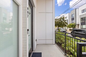 997 Scovel St in Nashville, TN - Building Photo - Building Photo