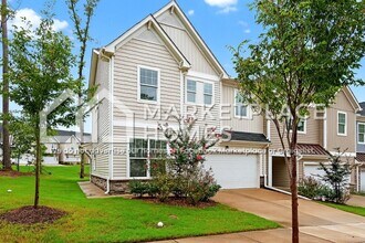 1129 Alston Rdg Ct in Cary, NC - Building Photo - Building Photo