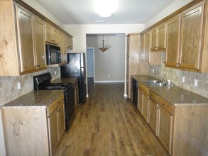Bradford Creek in Kilgore, TX - Building Photo - Building Photo