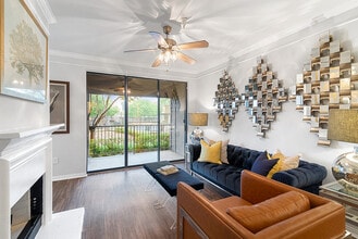 Providence in the Park in Arlington, TX - Building Photo - Building Photo