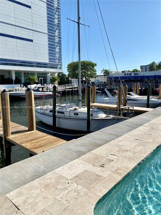 1424 SE 15th St in Fort Lauderdale, FL - Building Photo