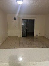 2255 W 55th St in Hialeah, FL - Building Photo - Building Photo