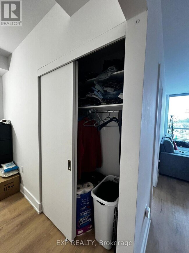 929 Richmond Rd in Ottawa, ON - Building Photo - Building Photo