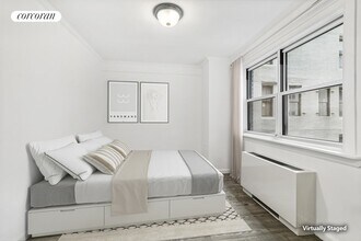 77 E 12th St in New York, NY - Building Photo - Building Photo