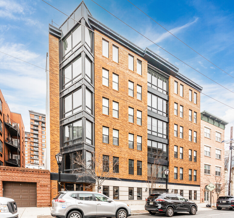 Jackson Terraces in Hoboken, NJ - Building Photo