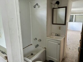 147 Southland Ct in Avon Park, FL - Building Photo - Building Photo