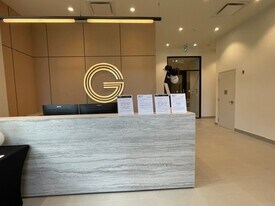 13738 Central Ave in Surrey, BC - Building Photo