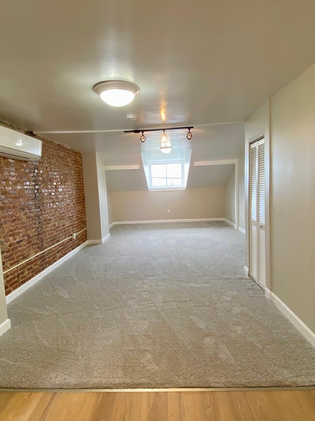 3518 Bank St, Unit Unit 3 in Baltimore, MD - Building Photo - Building Photo