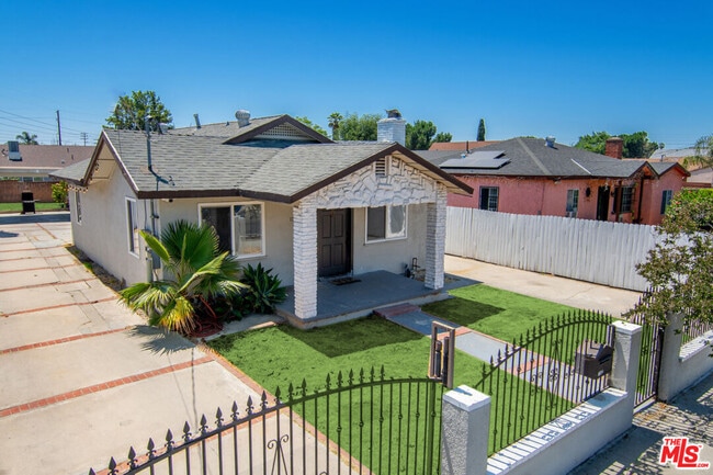 property at 11862 Art St
