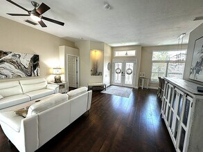 1126 2nd Ave S in St. Petersburg, FL - Building Photo - Building Photo