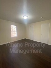 131 Pinehurst Ct in Athens, GA - Building Photo - Building Photo