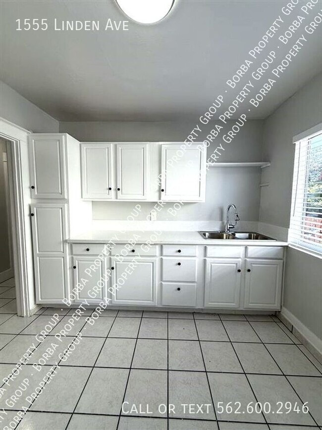 1555 Linden Ave in Long Beach, CA - Building Photo - Building Photo