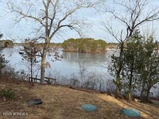 1801 Madison Ave in Toms River, NJ - Building Photo