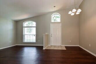 411 Sonoma Dr in Valrico, FL - Building Photo - Building Photo