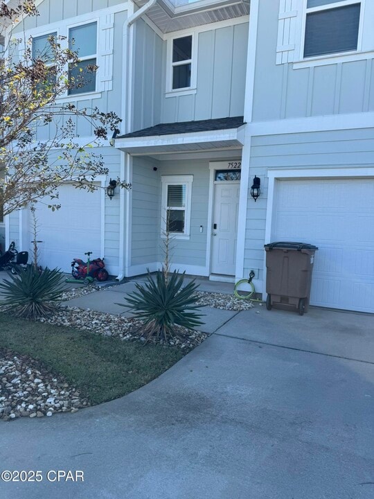 7522 Shadow Lake Dr in Panama City Beach, FL - Building Photo