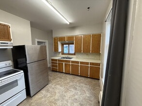 136 Centennial St in Grand Rapids, MI - Building Photo - Building Photo