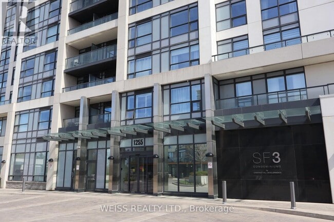 property at 1255 Bayly St