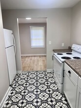 1045 Patterson St, Unit Live Work Space in Macon, GA - Building Photo - Building Photo