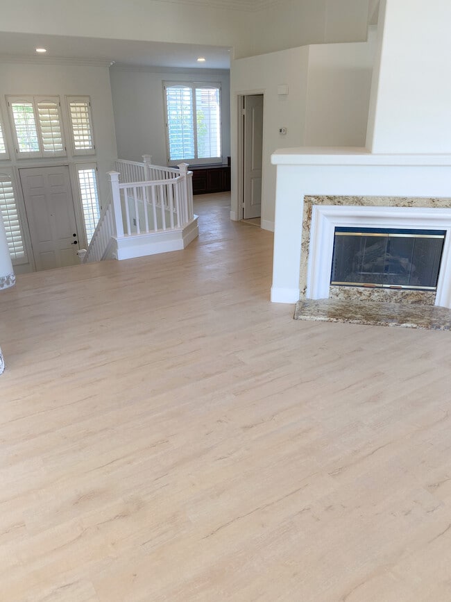 3116 Promenade in Costa Mesa, CA - Building Photo - Building Photo