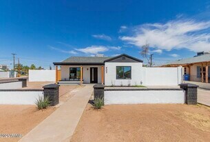 902 E Fairmount Ave in Phoenix, AZ - Building Photo