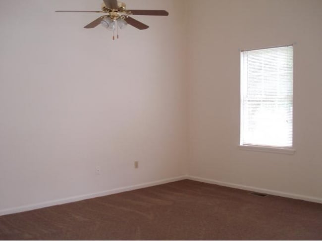 6 Davis Ct in Pemberton, NJ - Building Photo - Building Photo