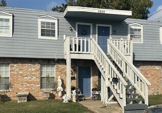 1500 Oleander in La Marque, TX - Building Photo - Building Photo