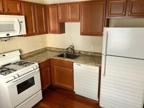 801 Solomon Pl in New Orleans, LA - Building Photo - Building Photo