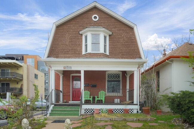 property at 228 N Pearl St