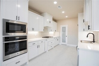 6804 SW Basswood Ave in Bentonville, AR - Building Photo - Building Photo