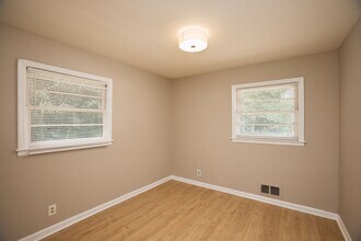2065-2067 Nettie Ct in Decatur, GA - Building Photo - Building Photo