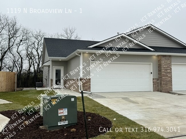 property at 1119 N Broadview Ln