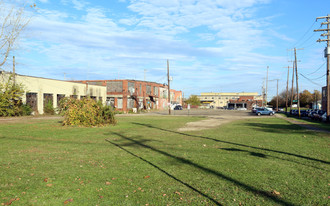 Franklinton Art Lofts in Columbus, OH - Foto de edificio - Building Photo