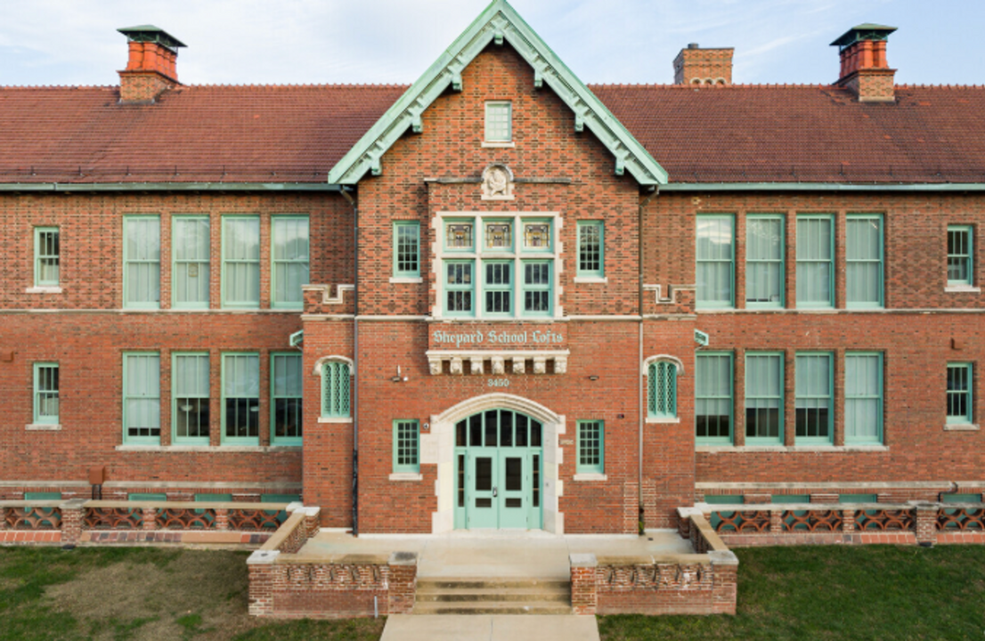 Shepard School Lofts in St. Louis, MO - Foto de edificio